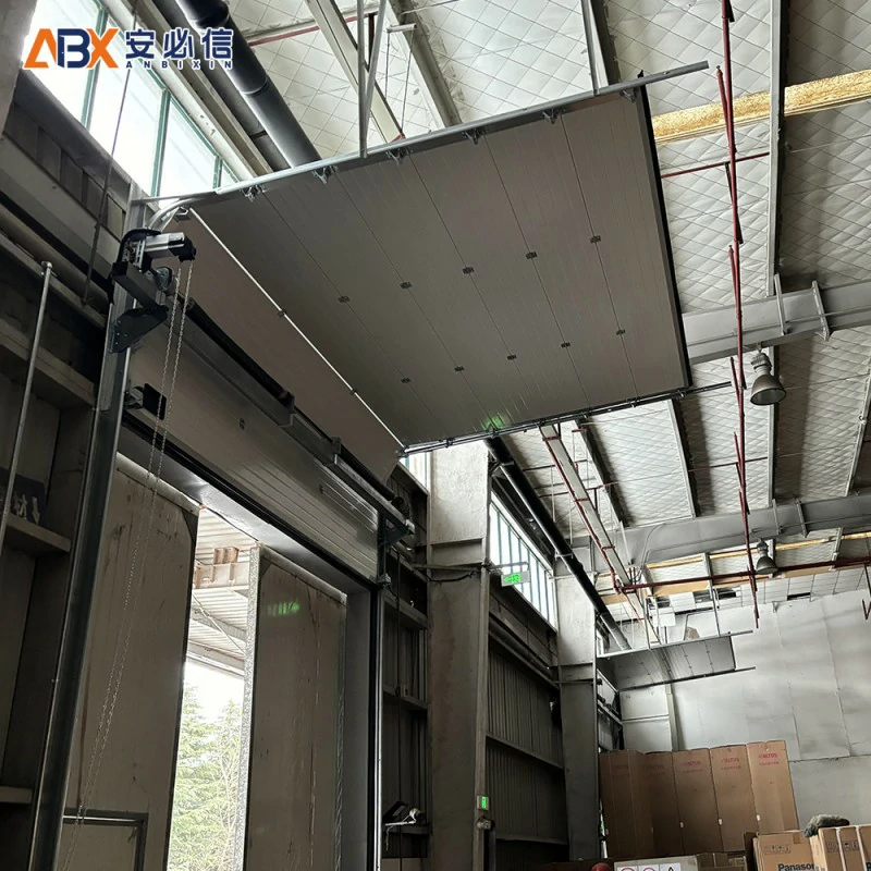 柳州市翻板提升门